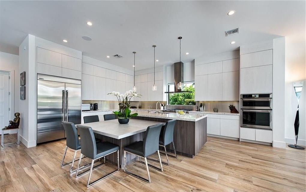 Modern Kitchen, Fort Lauderdale, FL Artistic Interiors